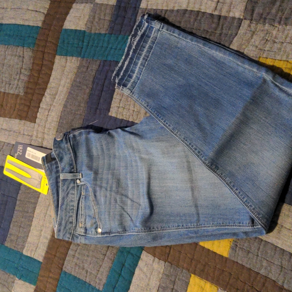 NWT high rise ankle 1822 jeans